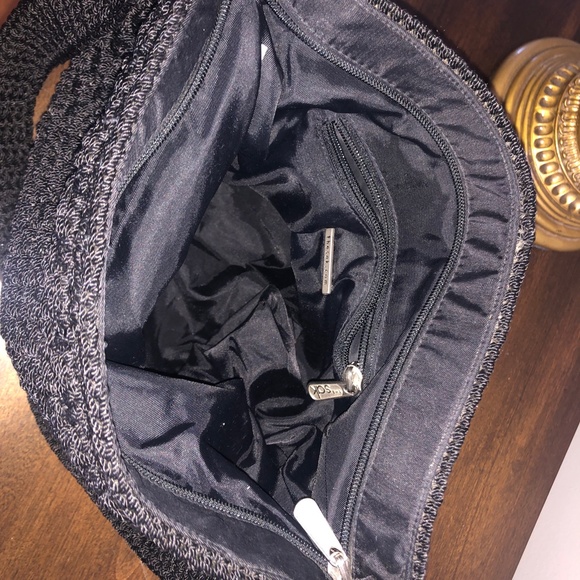 EUC The Sak Black Crochet Full Zip Purse - Picture 6 of 12